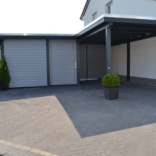 Carport mit Abstellraum in Oelde