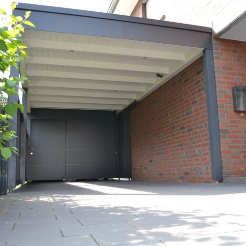 Trespa-Carport mit Abstellraum in Gütersloh