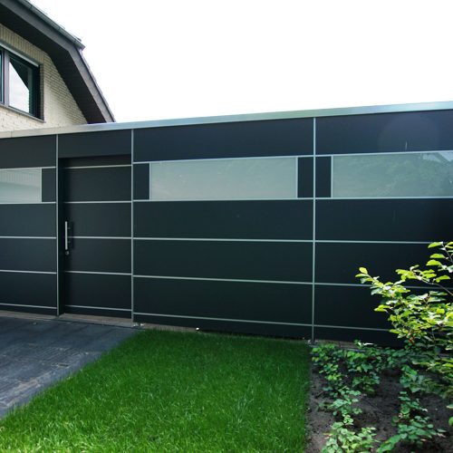 Doppelcarport mit Haustürvordach aus HPL Platten in Gütersloh