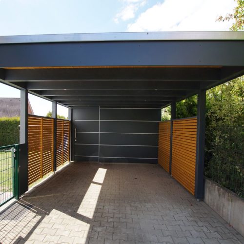 Carport mit Abstellraum in Rietberg