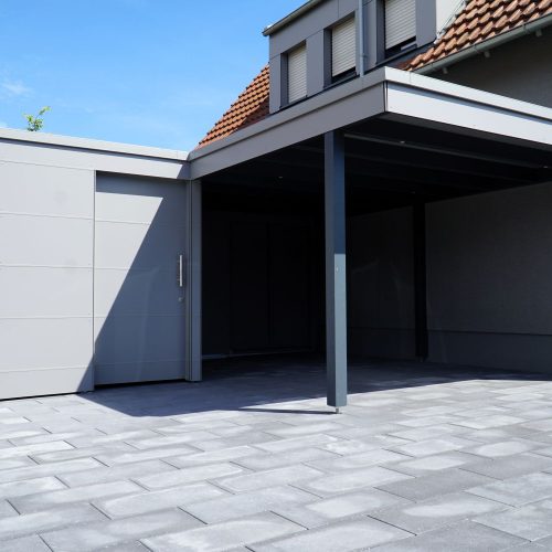 Carport mit Abstellraum in HPL Platten Mid Grey